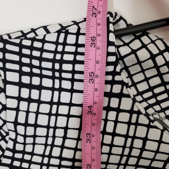 J McLaughlin Patterned Dress size XS - Picture 3 of 7